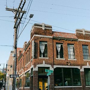 Deluxe Queen Studio